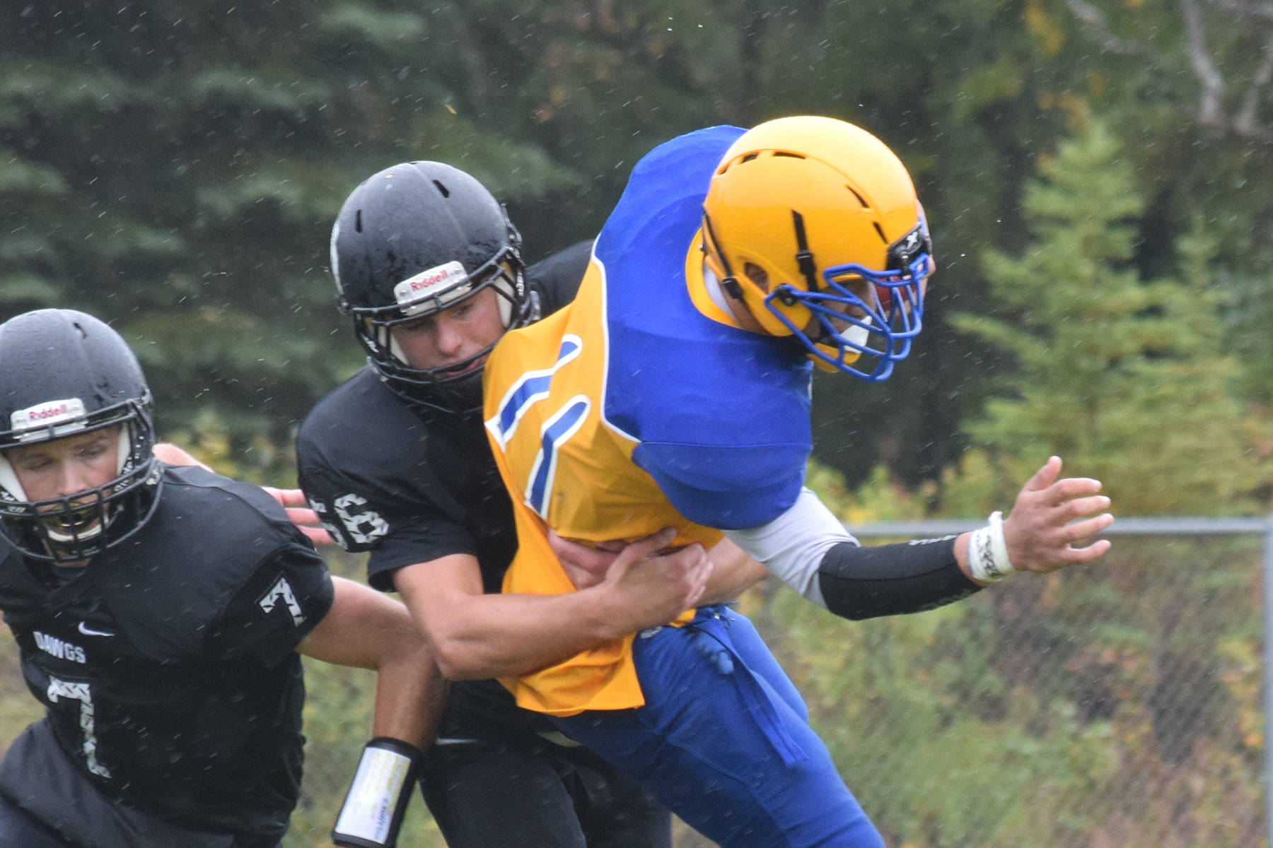 Barrow defense smothers Nikiski football