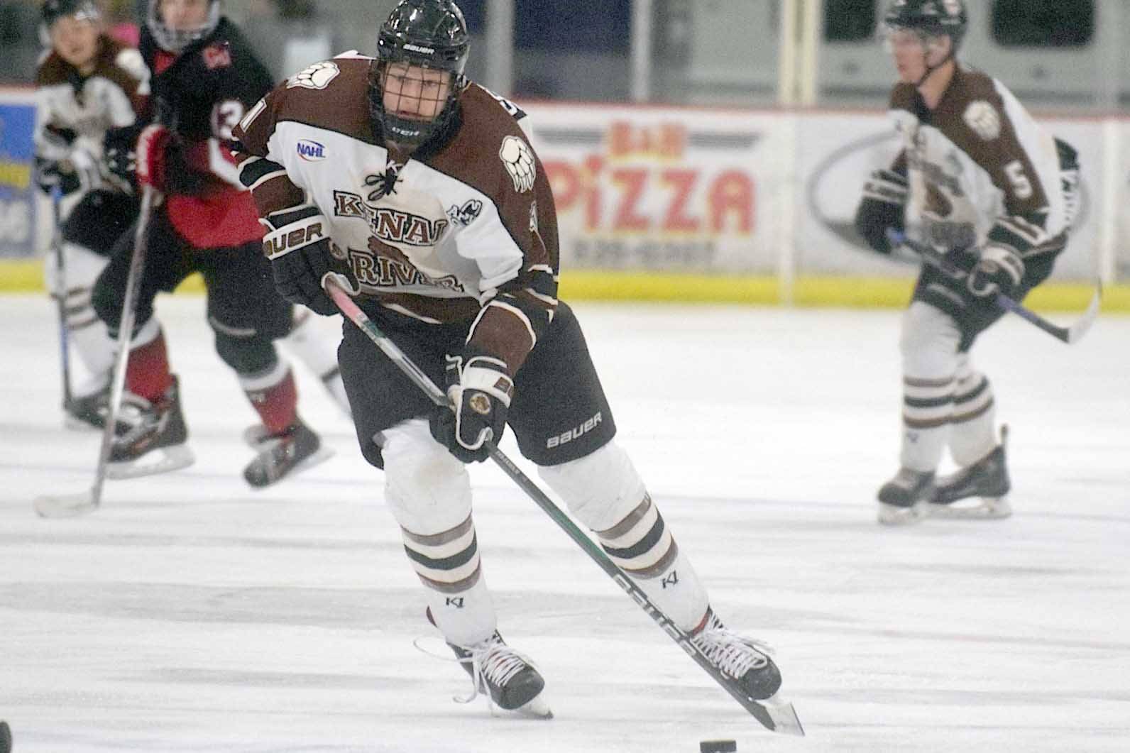 Brown Bears forward and Wasilla High School product Schachle commits to UAA