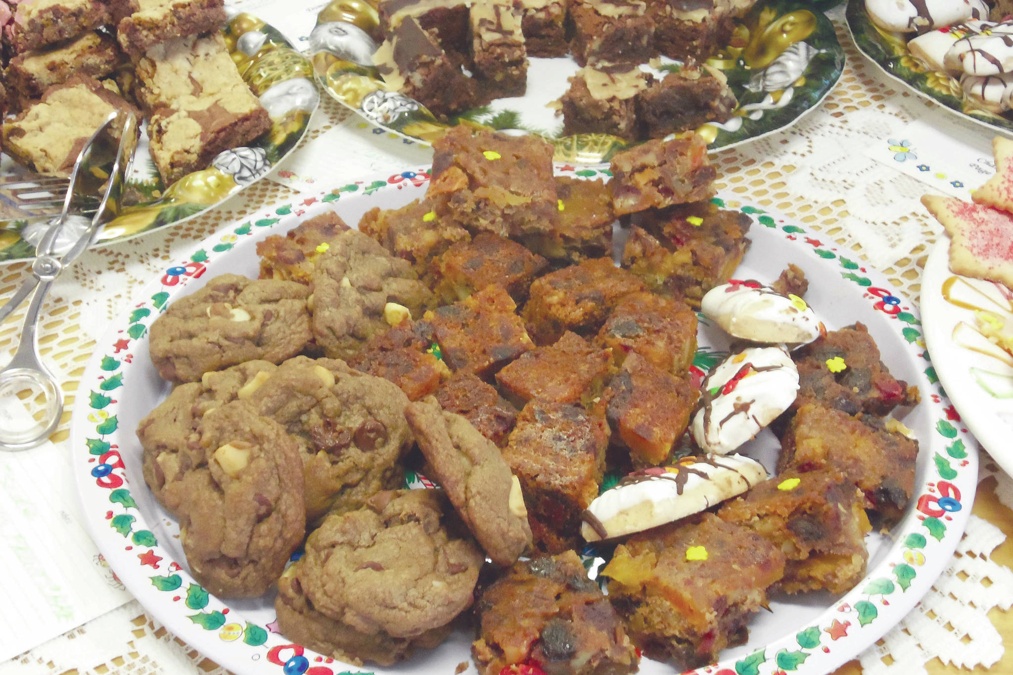 The family tradition of cookie baking during the holidays has been carried through generations of “Grannie Annie” Berg’s family. Above, a tray of holiday favorites. (Photo courtesy Ann Berg)