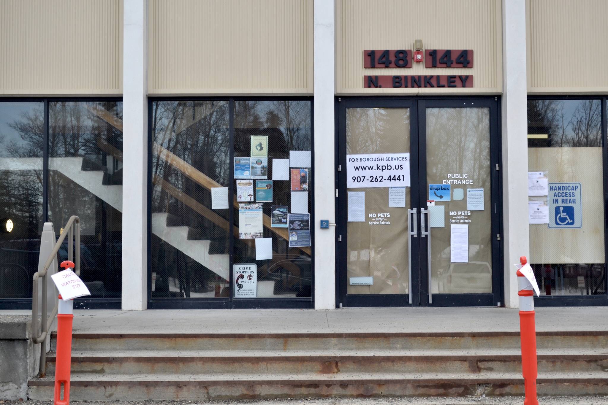 The Kenai Peninsula Borough School District building is closed on March 26, 2020, in Soldotna, Alaska. (Victoria Petersen/Peninsula Clarion)