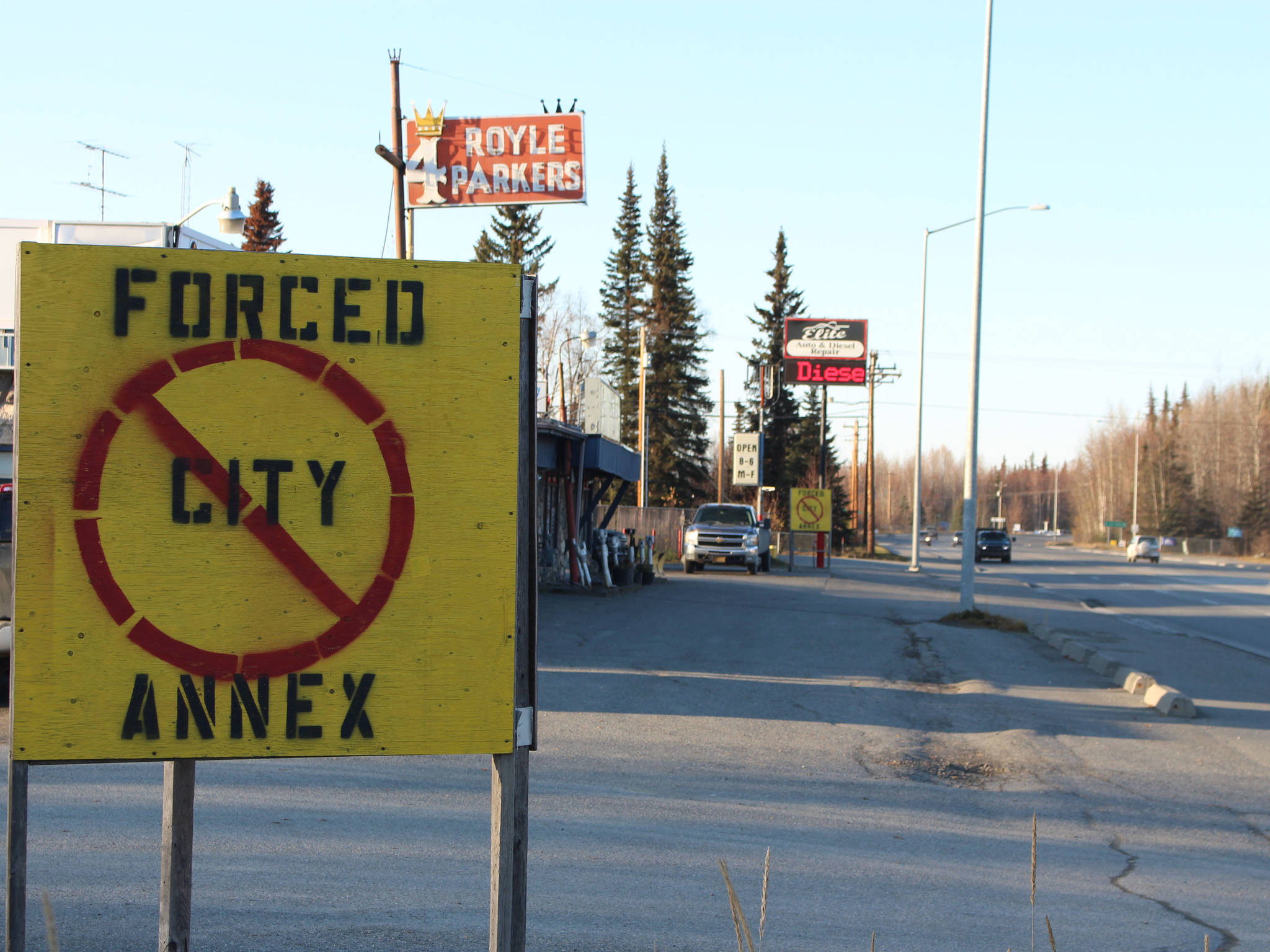 Brian Mazurek / Peninsula ClarionSigns protesting the annexation petition proposed by the City of Soldotna are seen along the Kenai Spur Highway in Soldotna.