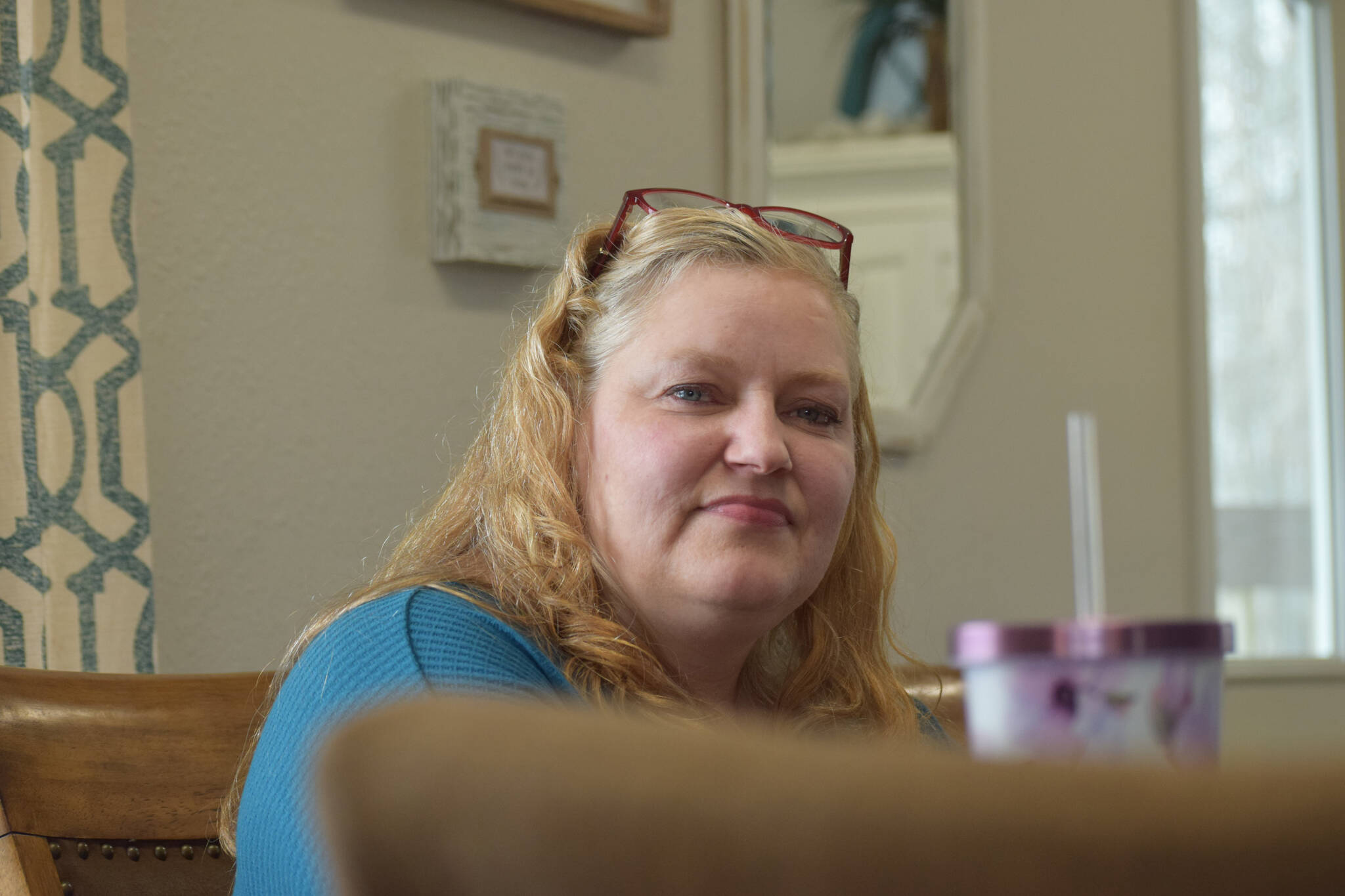 Camille Botello/Peninsula Clarion 
Joanna Samson-Sills works at the Freedom House in Soldotna, Alaska on Monday, April 4, 2022.