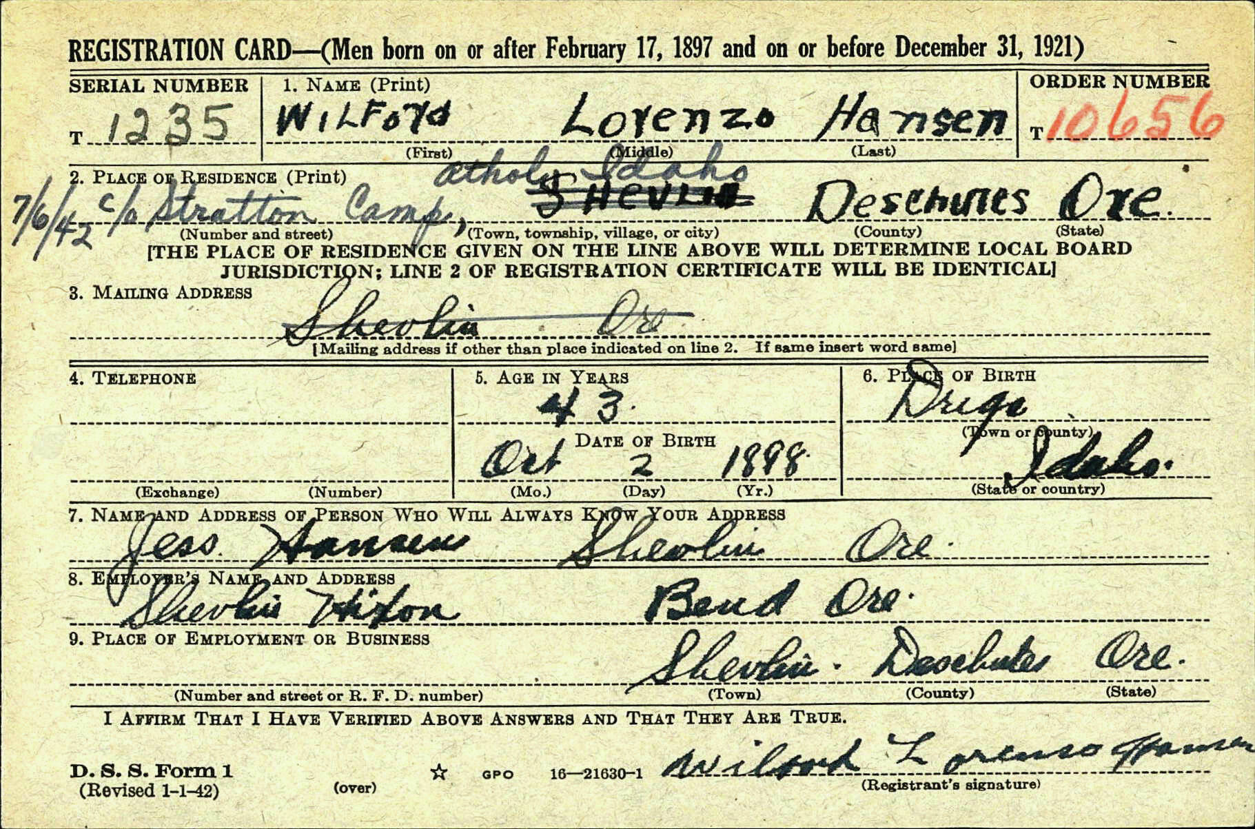 Document from ancestry.com
This is the front side of the 1942 draft-registration card for Wilford Lorenzo “Bill” Hansen. He came to live on the Kenai Peninsula during the early 1950s and soon purchased a share in the Circus Bar, later changing its name to the Hilltop Bar and Café.