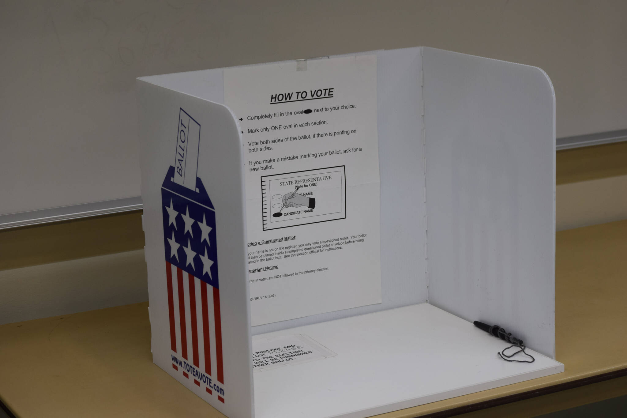 A ballot partition is at the Kenai No. 2 precinct for Election Day on Tuesday, Oct. 5, 2021. (Camille Botello/Peninsula Clarion)