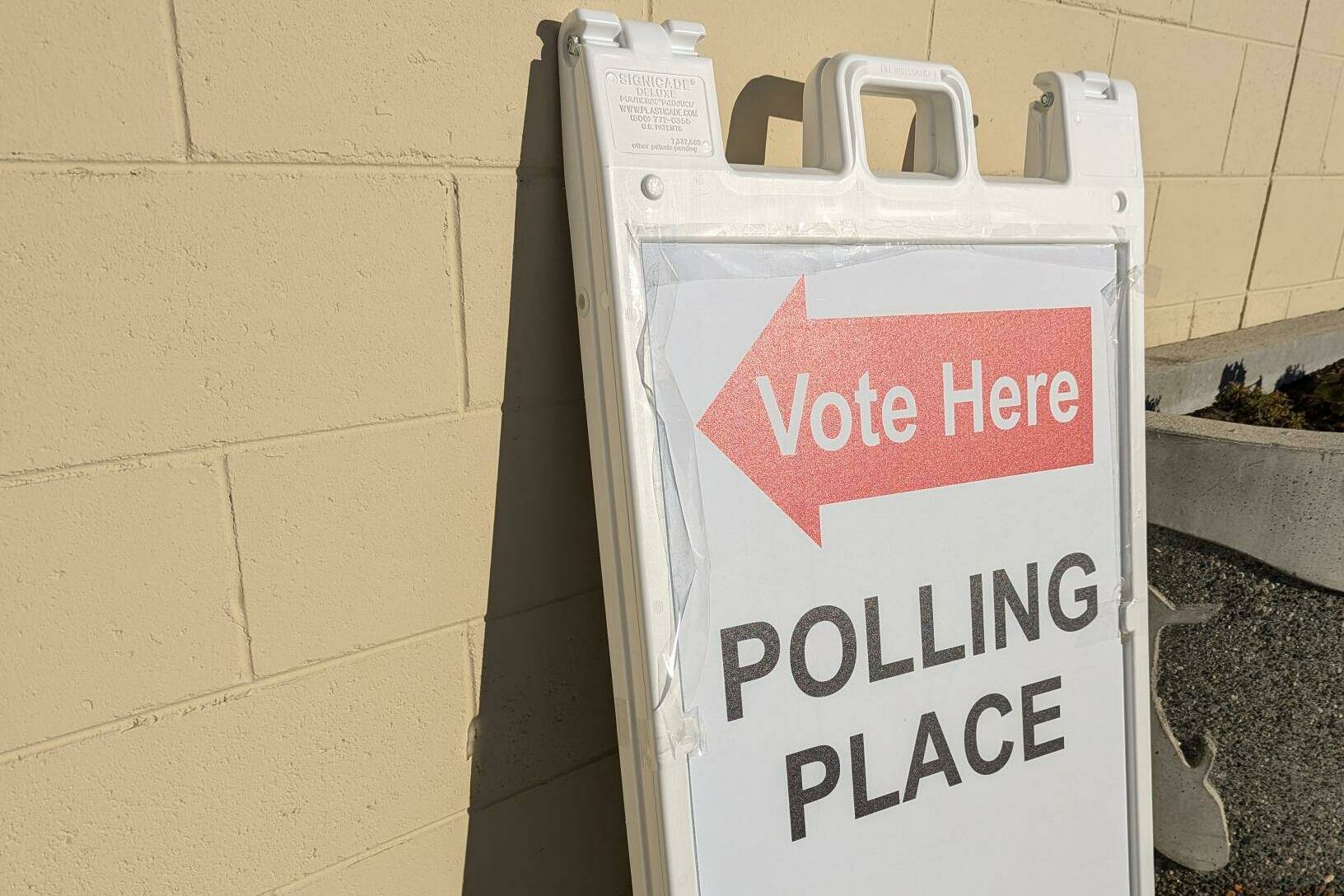 A sign directing voters to the Alaska Division of Elections polling place is seen in Kenai, Alaska, Monday, Oct. 21, 2024. (Photo by Erin Thompson/Peninsula Clarion)